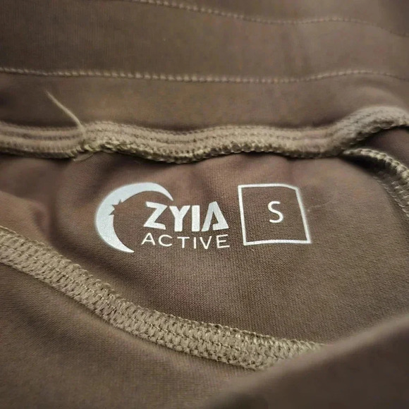 NWOT Zyia Active Olive Unwind Joggers With Ribbed Cuffs and Pockets Size S - Picture 12 of 12